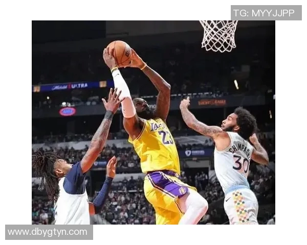 湖人队与马刺队激战正酣2018年12月6日精彩回顾与赛后分析